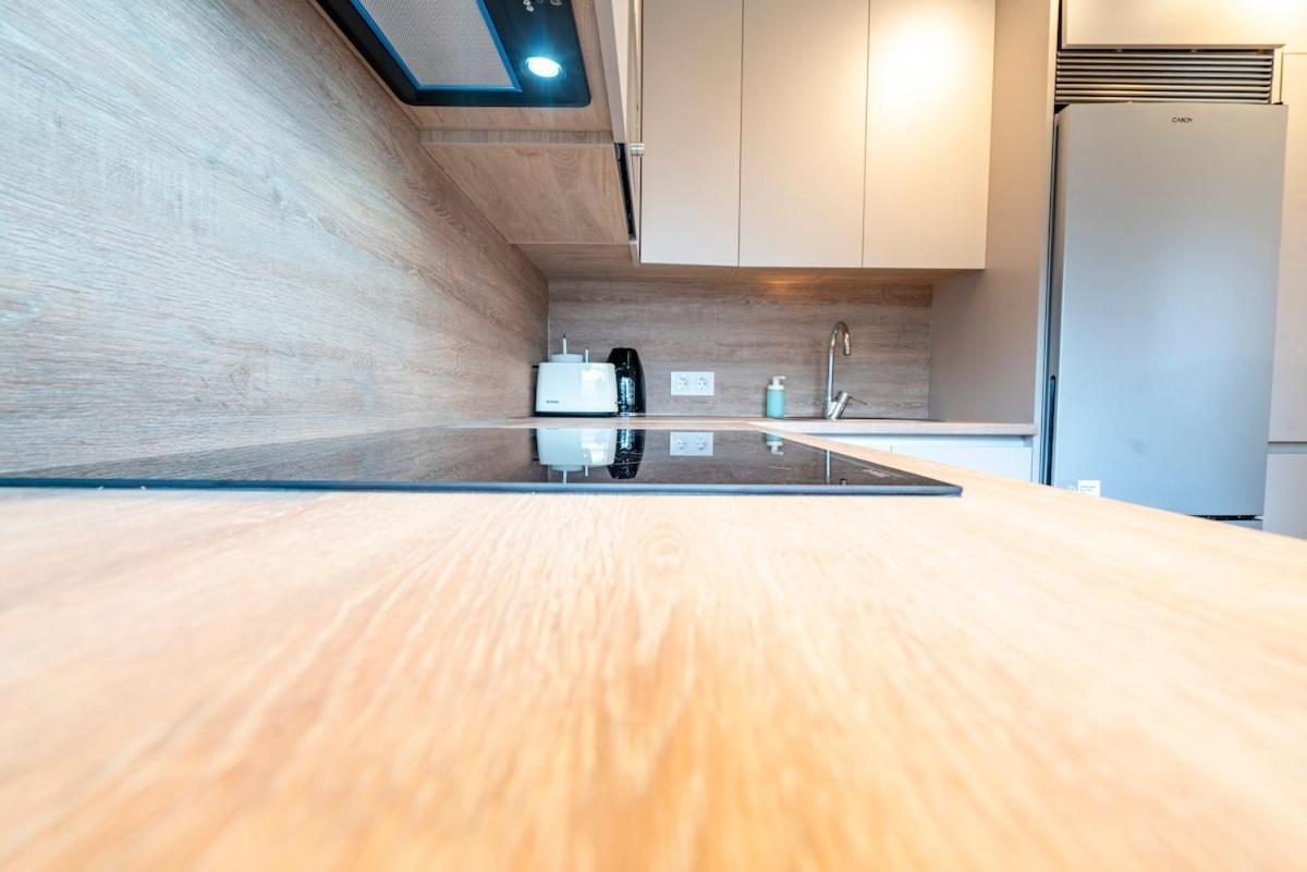Appartement F132 Brand New Design - Feria Madrid